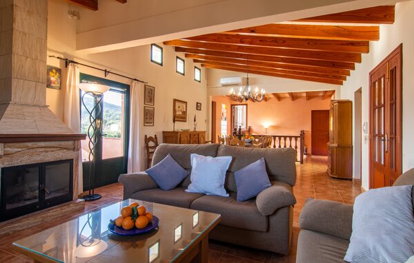 Holiday Home - Pula Vinas, Son Servera , Spain - EMI125 304