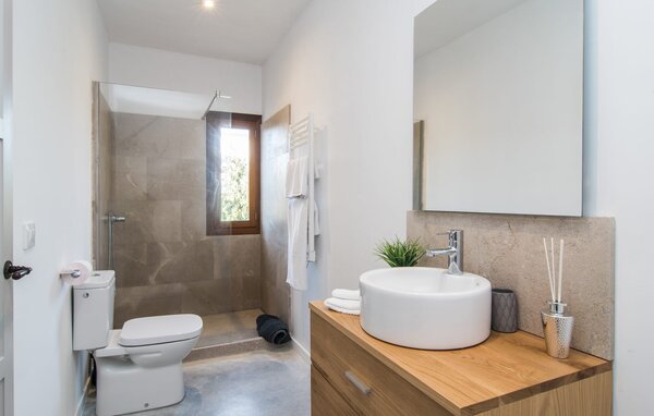 Holiday Home - Ca Na Lida, Cala Santanyi , Spain - EMI127 701