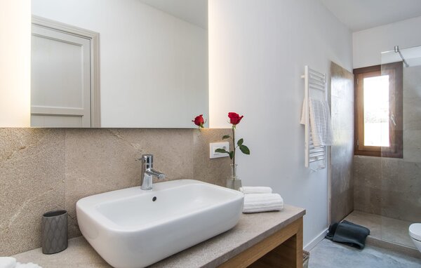 Holiday Home - Ca Na Lida, Cala Santanyi , Spain - EMI127 703