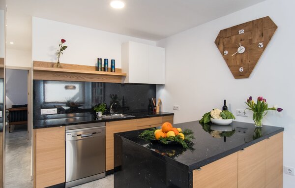 Holiday Home - Ca Na Lida, Cala Santanyi , Spain - EMI127 9