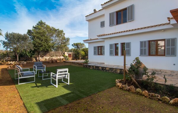 Holiday Home - Ca Na Lida, Cala Santanyi , Spain - EMI127 81