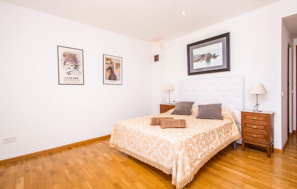 Holiday Home - Ses Sitjoles Seques, Campos , Spain - EMI129 612