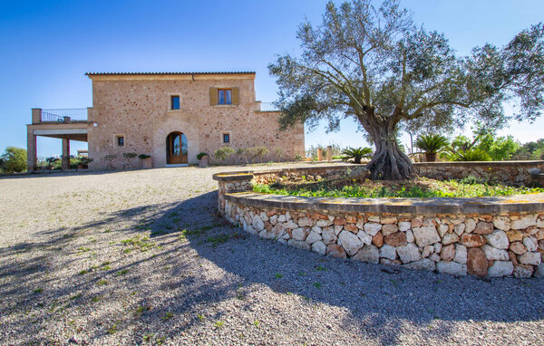 Holiday Home - Ses Sitjoles Seques, Campos , Spain - EMI129 81