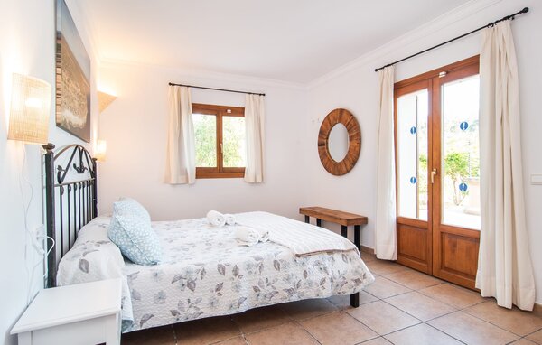 Holiday Home - Son Peris, Cas Concos des Cavaller , Spain - EMI139 602