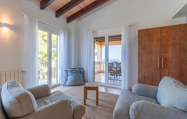 Holiday Home - Voltor 3, Canyamel , Spain - EMI145 301