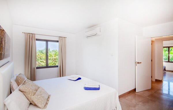 Location de vacances - Can Llorenc Jove, Cala Mendia , Espagne - EMI162 606