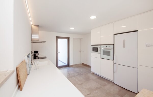 Location de vacances - Can Llorenc Jove, Cala Mendia , Espagne - EMI162 401