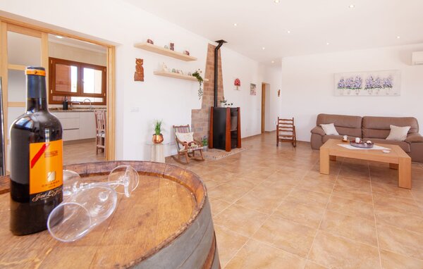 Holiday Home - Son Roca, Montuiri , Spain - EMI173 301