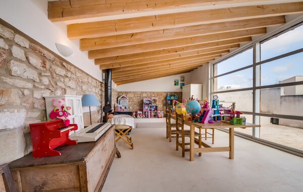 Holiday Home - Cal Senyor Damia, Santanyi , Spain - EMI177 801