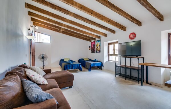 Holiday Home - Cal Senyor Damia, Santanyi , Spain - EMI177 609