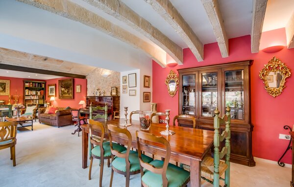 Holiday Home - Cal Senyor Damia, Santanyi , Spain - EMI177 501