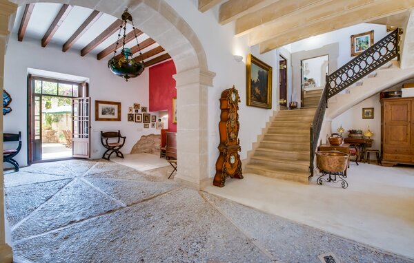 Holiday Home - Cal Senyor Damia, Santanyi , Spain - EMI177 502