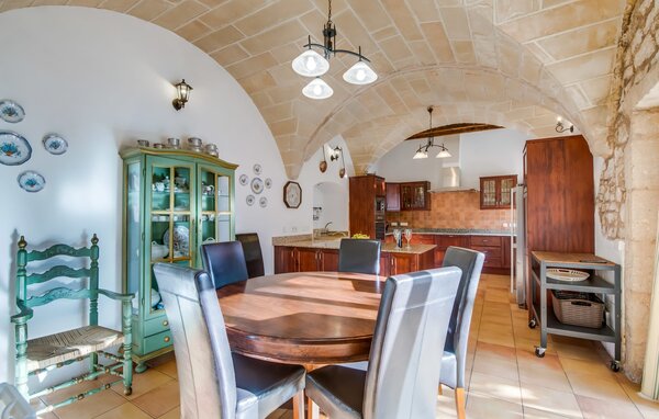 Holiday Home - Cal Senyor Damia, Santanyi , Spain - EMI177 401