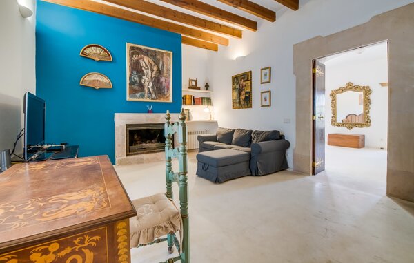 Holiday Home - Cal Senyor Damia, Santanyi , Spain - EMI177 307