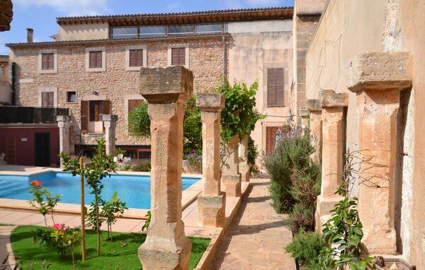 Holiday Home - Cal Senyor Damia, Santanyi , Spain - EMI177 6