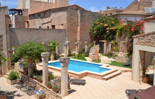 Holiday Home - Cal Senyor Damia, Santanyi , Spain - EMI177 7