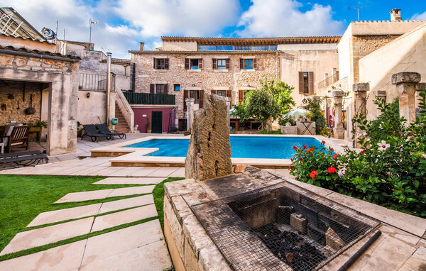 Holiday Home - Cal Senyor Damia, Santanyi , Spain - EMI177 11