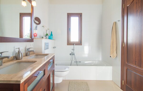 Holiday Home - Sun Club Home Gran, Llucmajor , Spain - EMI192 707