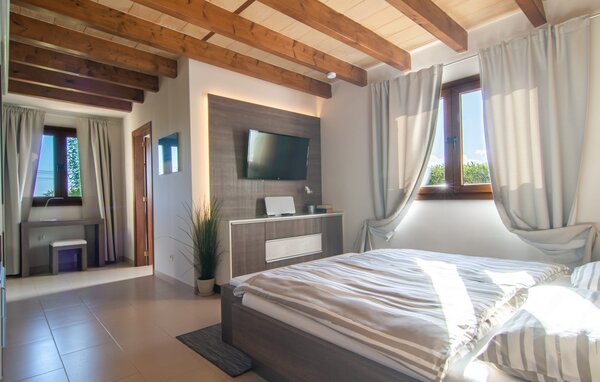 Holiday Home - Sun Club Home Gran, Llucmajor , Spain - EMI192 602