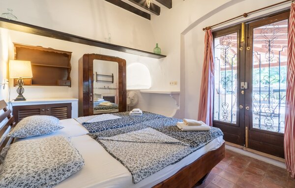 Holiday Home - Ca Na Siona Historic, Alcudia , Spain - EMI201 601