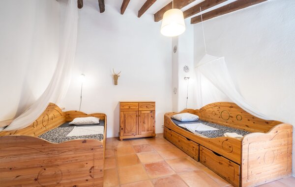 Holiday Home - Ca Na Siona Historic, Alcudia , Spain - EMI201 612