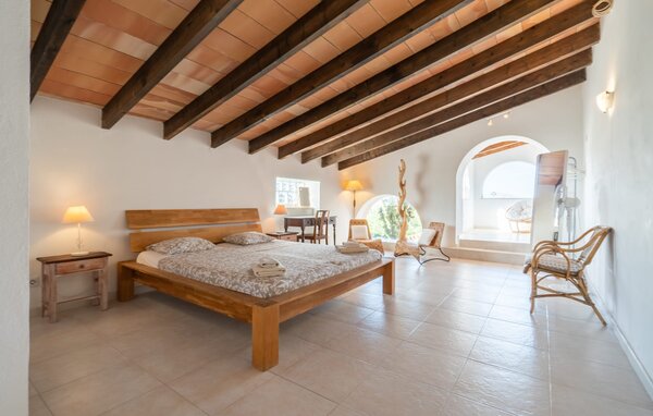 Holiday Home - Ca Na Siona Historic, Alcudia , Spain - EMI201 616