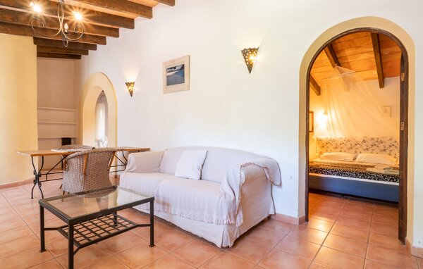 Holiday Home - Ca Na Siona Historic, Alcudia , Spain - EMI201 505