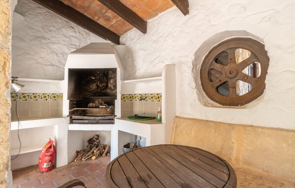 Holiday Home - Ca Na Siona Historic, Alcudia , Spain - EMI201 103
