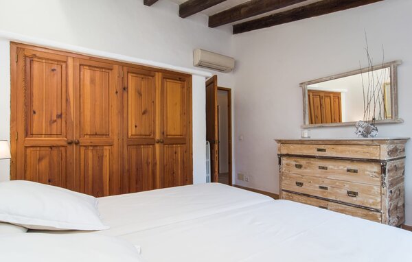 Holiday Home - Can Peric, Pollenca , Spain - EMI206 604
