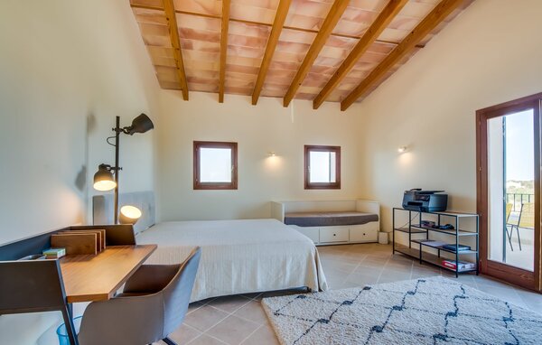 Holiday Home - Roca del Rey, Santanyi , Spain - EMI223 605