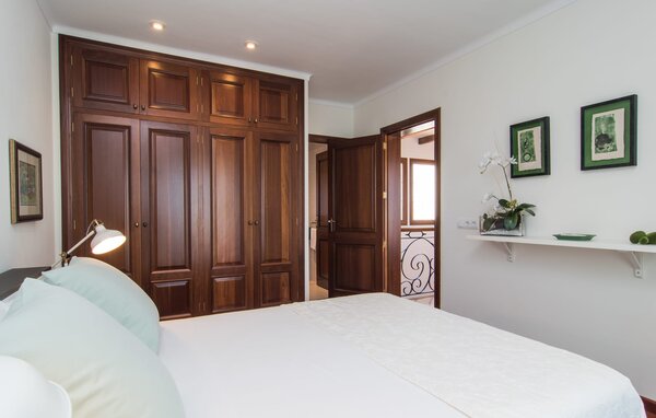 Holiday Home - Copinya Blanca, Cala Santanyi , Spain - EMI226 608