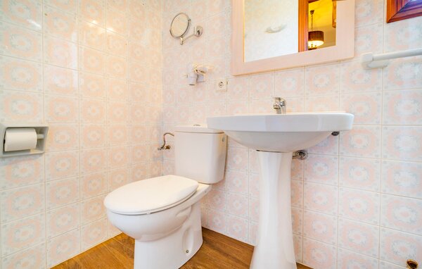 Holiday Home - Es Ferrutx, Colonia de Sant Pere , Spain - EMI233 702
