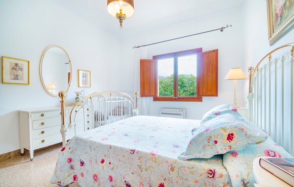 Holiday Home - Es Ferrutx, Colonia de Sant Pere , Spain - EMI233 605