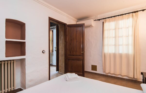 Semesterhus - Es Caulls, Llubi , Spanien - EMI248 602