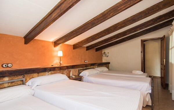 Semesterhus - Es Caulls, Llubi , Spanien - EMI248 606