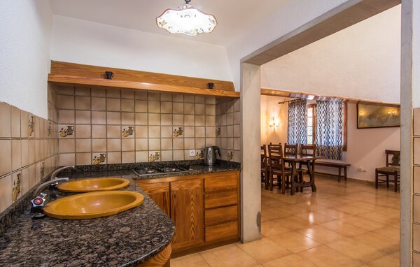 Semesterhus - Es Caulls, Llubi , Spanien - EMI248 401