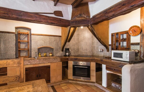 Semesterhus - Es Caulls, Llubi , Spanien - EMI248 402