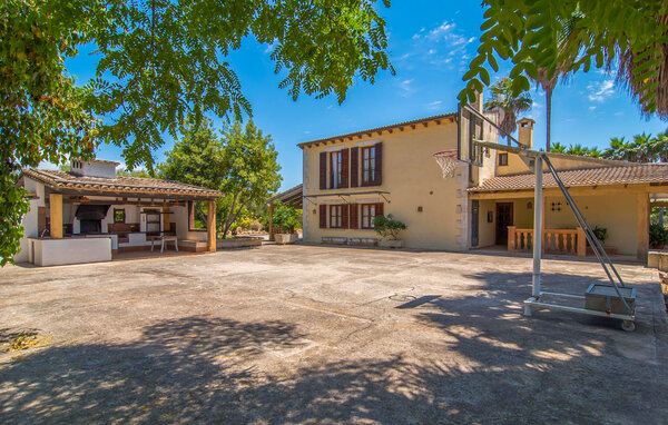 Semesterhus - Es Caulls, Llubi , Spanien - EMI248 81