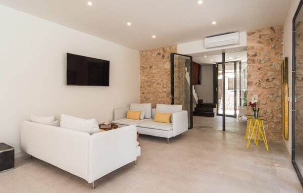 Holiday Home - Can Font de Costitx, Costitx , Spain - EMI255 305