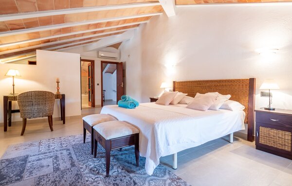 Holiday Home - Son Caminals, Arta , Spain - EMI256 609