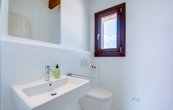 Holiday Home - La Fuente de Montuiri, Montuiri , Spain - EMI258 702