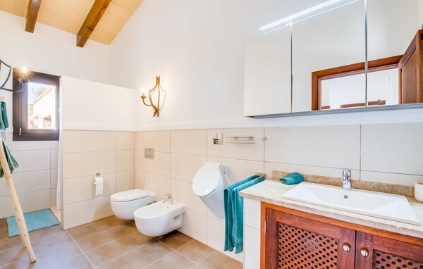 Holiday Home - La Fuente de Montuiri, Montuiri , Spain - EMI258 704