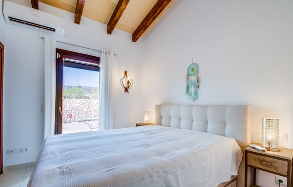 Holiday Home - La Fuente de Montuiri, Montuiri , Spain - EMI258 603