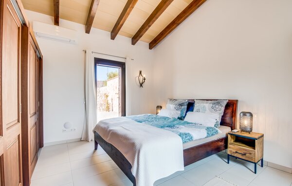 Holiday Home - La Fuente de Montuiri, Montuiri , Spain - EMI258 605