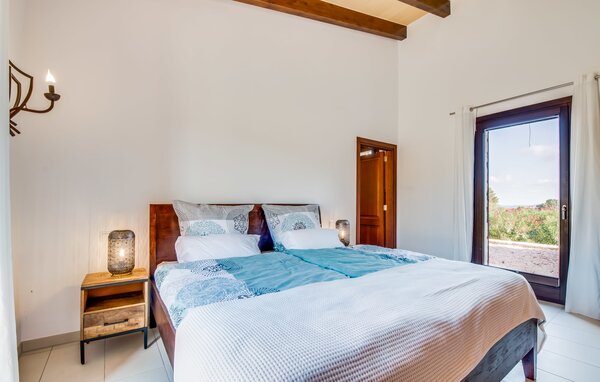 Holiday Home - La Fuente de Montuiri, Montuiri , Spain - EMI258 606