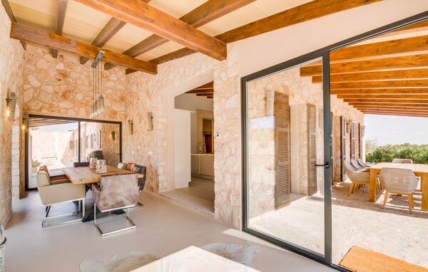 Holiday Home - La Fuente de Montuiri, Montuiri , Spain - EMI258 501