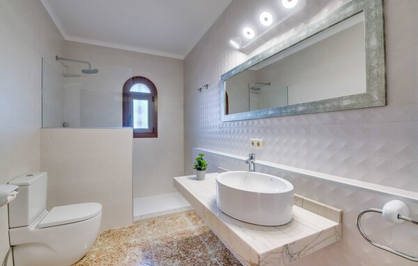 Holiday Home - Es Jardi, Cala dOr , Spain - EMI259 707