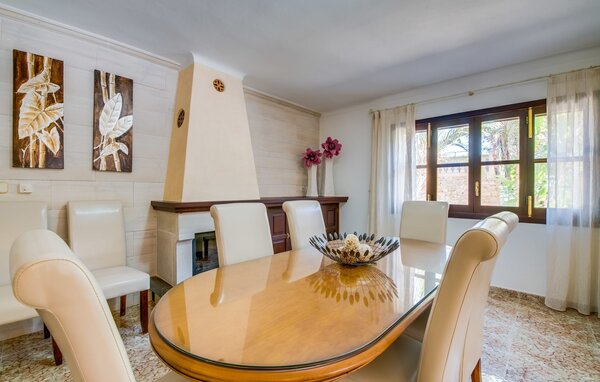 Holiday Home - Es Jardi, Cala dOr , Spain - EMI259 501