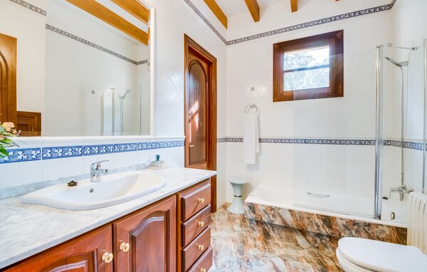Holiday Home - Sa Font d'Alt, Arta , Spain - EMI266 701