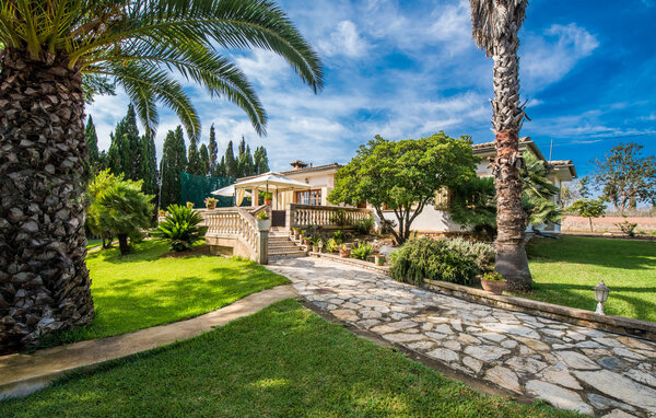Holiday Home - Cas Sineuer, Arta , Spain - EMI267 107